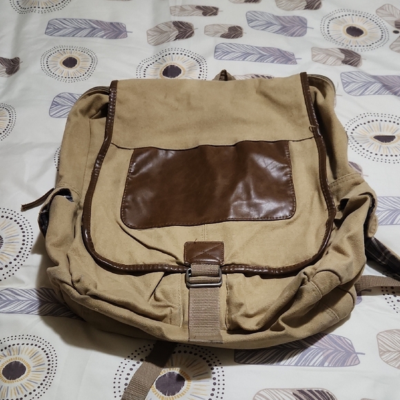 Field & Stream Other - ***SALE 2 for $25*** Tan and Brown Men's Bag